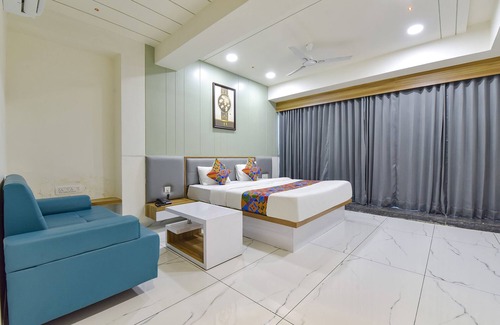 Ahmedabad Hotel | Hotel Bliss