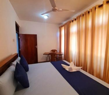 Kaduruduwa Hotel | Hotel Blue Heaven