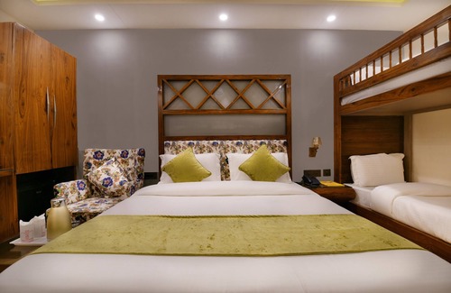 Paharganj Hotel | Hotel Blue Pearl