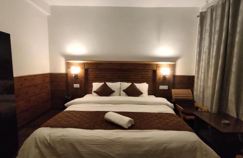 Keylong Hotel | Hotel Blue Pine