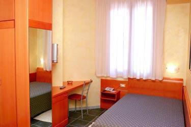 Mesagne Hotel | Hotel Blue Rose's