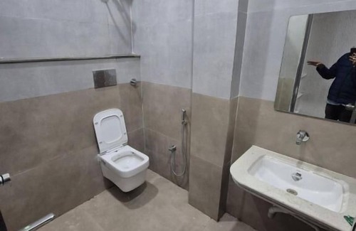 Jabalpur Hotel | HOTEL BLUEBERRY