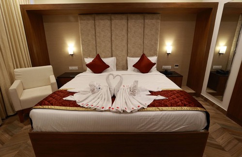 Palayankottai Hotel | HOTEL BLUEMOON