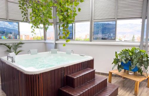 Laureles Hotel | Hotel Bolivariana Plaza Medellin