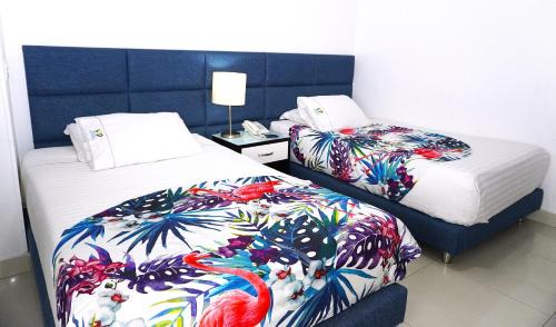 Laureles Hotel | Hotel Bolivariana Plaza Medellin