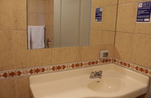 Centro Financiero de San Isidro Hotel | Hotel Bond