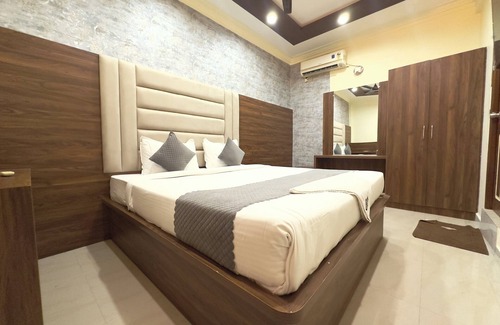 Mysore Cabina | hotel boss palace