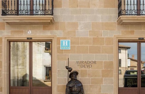 Villamayor de Monjardin Hotel | Hotel Boutique Mirador de Deyo