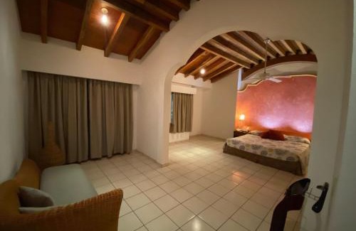 Residencial Salagua Hotel | Hotel Boutique La Pergola