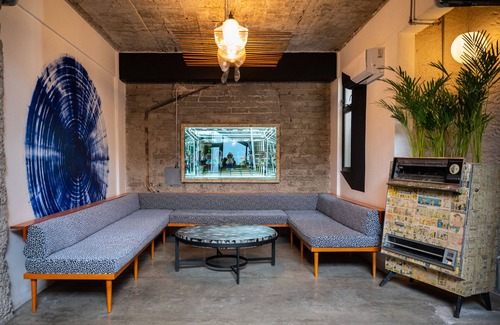 Avenida Revolución Hotel | Hotel Boutique Lafayette Tijuana