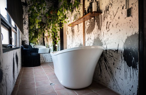Avenida Revolución Hotel | Hotel Boutique Lafayette Tijuana