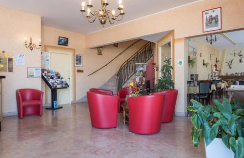 Fagnieres Hotel | Hotel Bristol