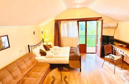 Vera Hotel | Hotel British House