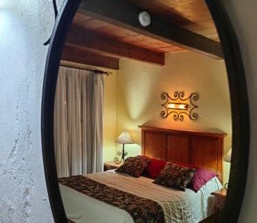 Barrio de Guadalupe Hotel | Hotel Casavieja