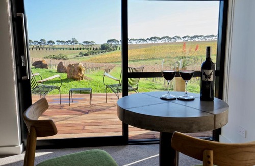 Tatachilla Hotel | Hotel California Road at Inkwell Wines