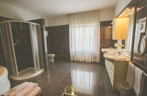 Fossato di Vico Hotel | Hotel Camino Vecchio