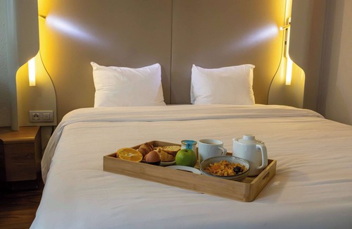 Blagnac Hotel | Hotel Campanile Toulouse - Blagnac Aéroport