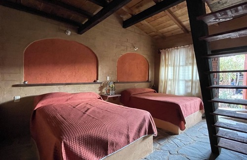 Taxco de Alarcón Hotel | Hotel Campestre Los Adobes