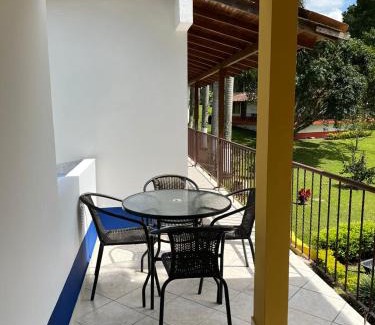 Armenia Hotel | Hotel Campestre Pueblo Bello