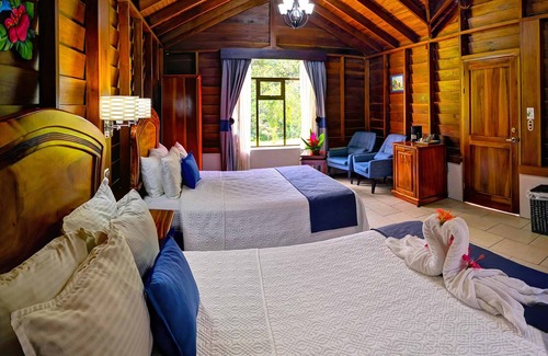 Aguas termales de Arenal Hotel | Hotel Campo Verde