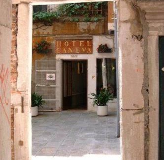 Castello Hotel | Hotel Caneva