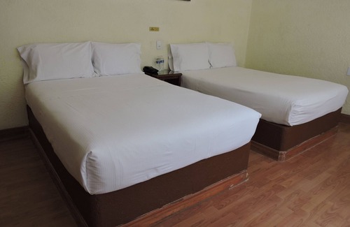 León Centro Hotel | Hotel Capri de León México