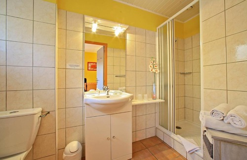 Rochefort Hotel | Hotel Caravelle