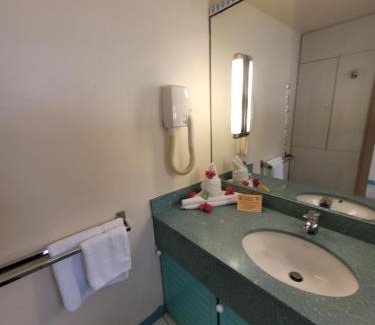 Pointe du Bout Apartamento | Hotel Carayou piscine et Spa