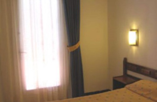 Canet de Mar Hotel | Hotel Carlos