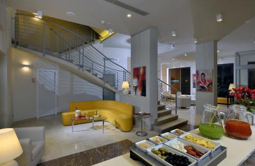 Ferrara Hotel | Hotel Carlton