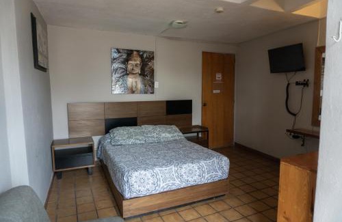 San Luis Potosi Hotel | Hotel Casa Barcelona San Luis Potosí