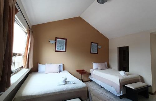 Zona 13 Hotel | Hotel Casa Blanca Inn