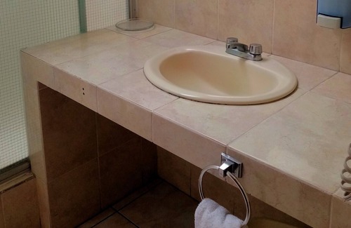 Zona 13 Hotel | Hotel Casa Blanca Inn