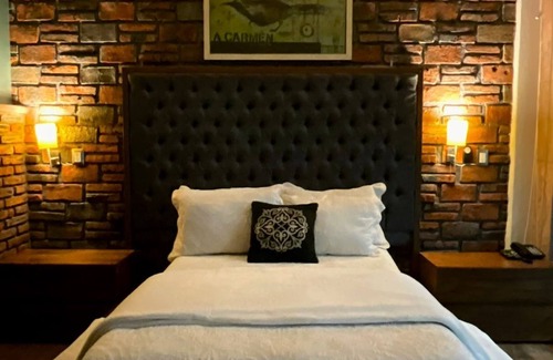 La Cruz Hotel | HOTEL CASA CARMONA