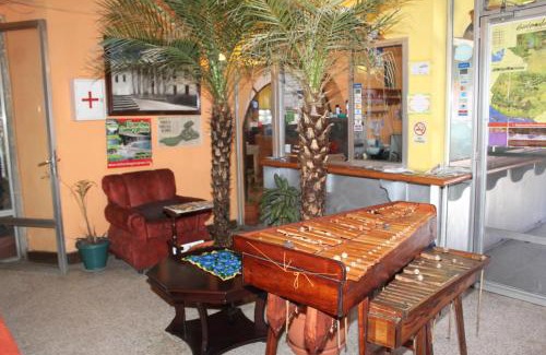 Quetzaltenango Hotel | Hotel Casa Del Viajero