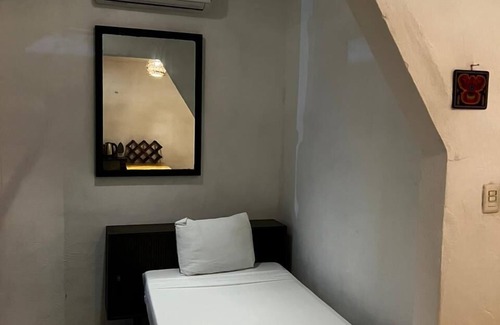 Mario Villanueva Madrid Hotel | Hotel Selva y Arte Bacalar - Kayaks & Bikes