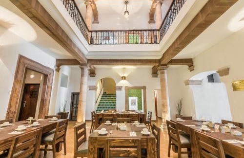Zona Centro Hotel | Hotel Casa Virreyes