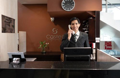 Barrio Kennedy Hotel | Hotel Castell - Cerca Del Aeropuerto