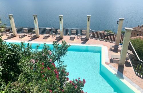 Limone sul Garda Hotel | Hotel Castell - Montagnoli Group