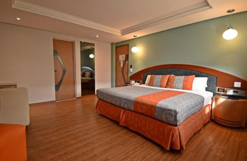 Cuauhtémoc Hotel | Hotel Catalina