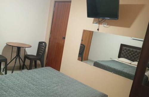 Distrito de Cerro Colorado Hotel | Hotel Chachani cochera