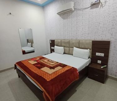 Chandigarh Hotel | Hotel Chandigarh Inn