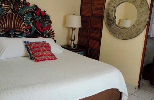 Bernal Hotel | Hotel Chely