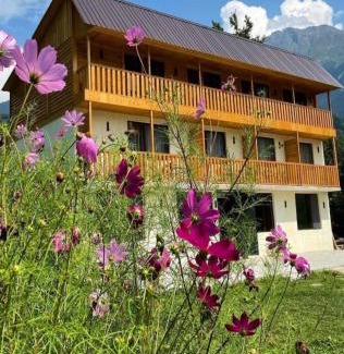 Mestia Hotel | Hotel Chubezeni