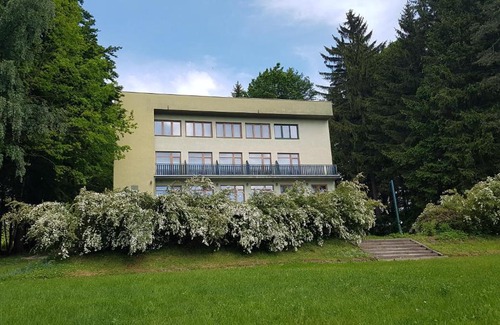 Volfirov Hotel | Hotel Chytrov