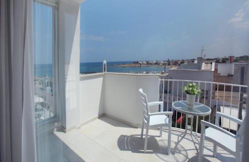 Torre Santa Sabina Hotel | Hotel Cicò