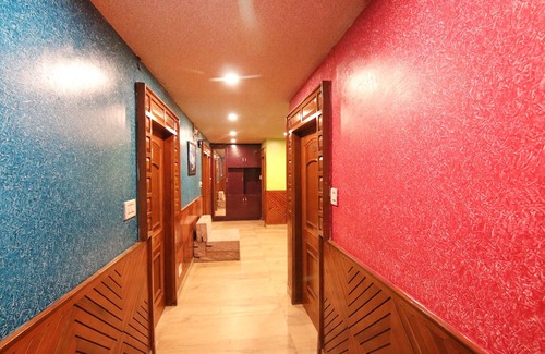 Sidhpur Hotel | Hotel City Plaza