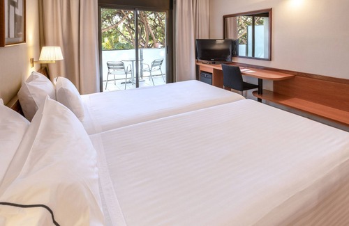 Castelldefels Hotel | Hotel Ciudad de Castelldefels