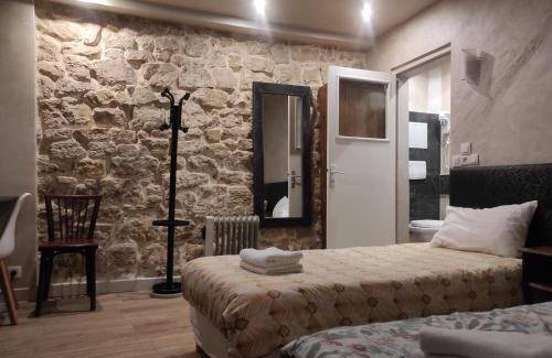 Montmartre Hotel | Hotel Clermont Montmartre
