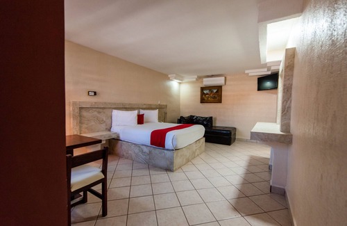 Cuauhtémoc Hotel | Hotel Closbi Km6